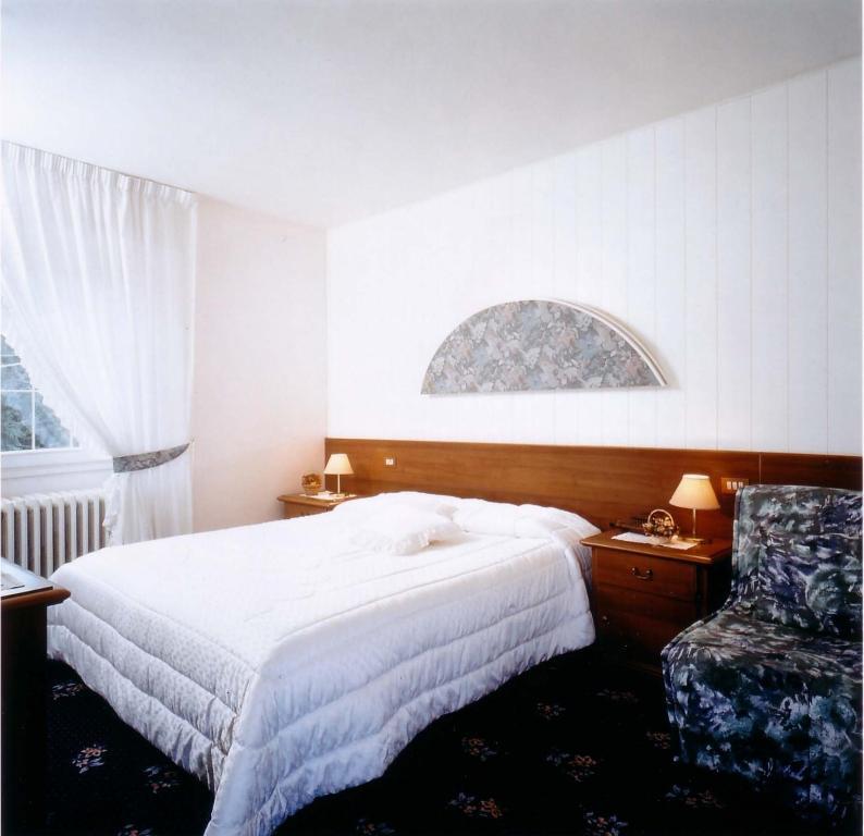 Hotel Bruna 리자노인벨베데레 객실 사진